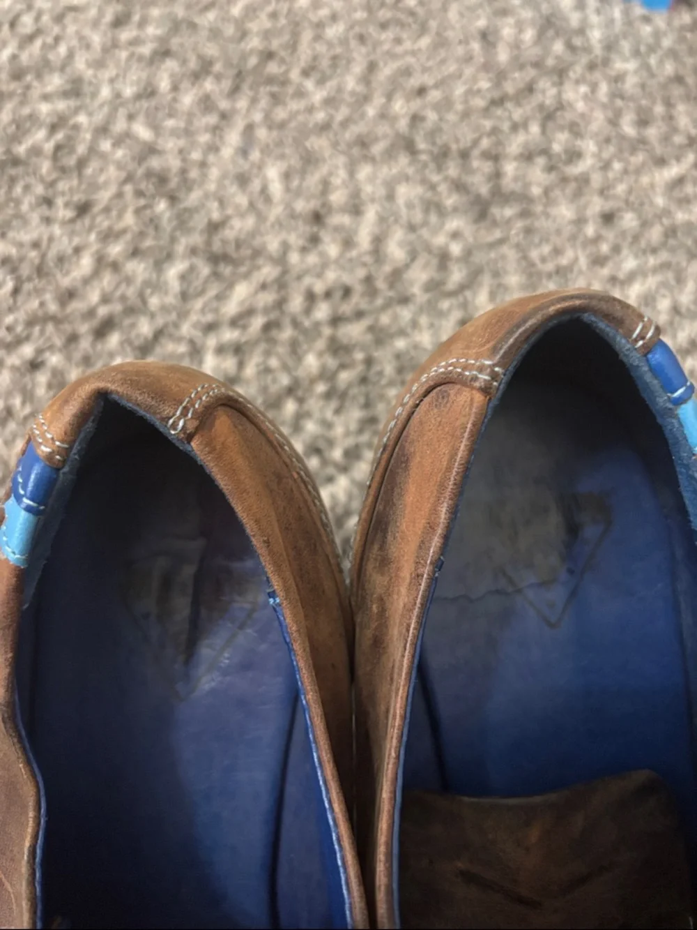 John Fluevog CBC Radio derby oxford shoes in brown leather with turquoise laces - Picture 2 of 8